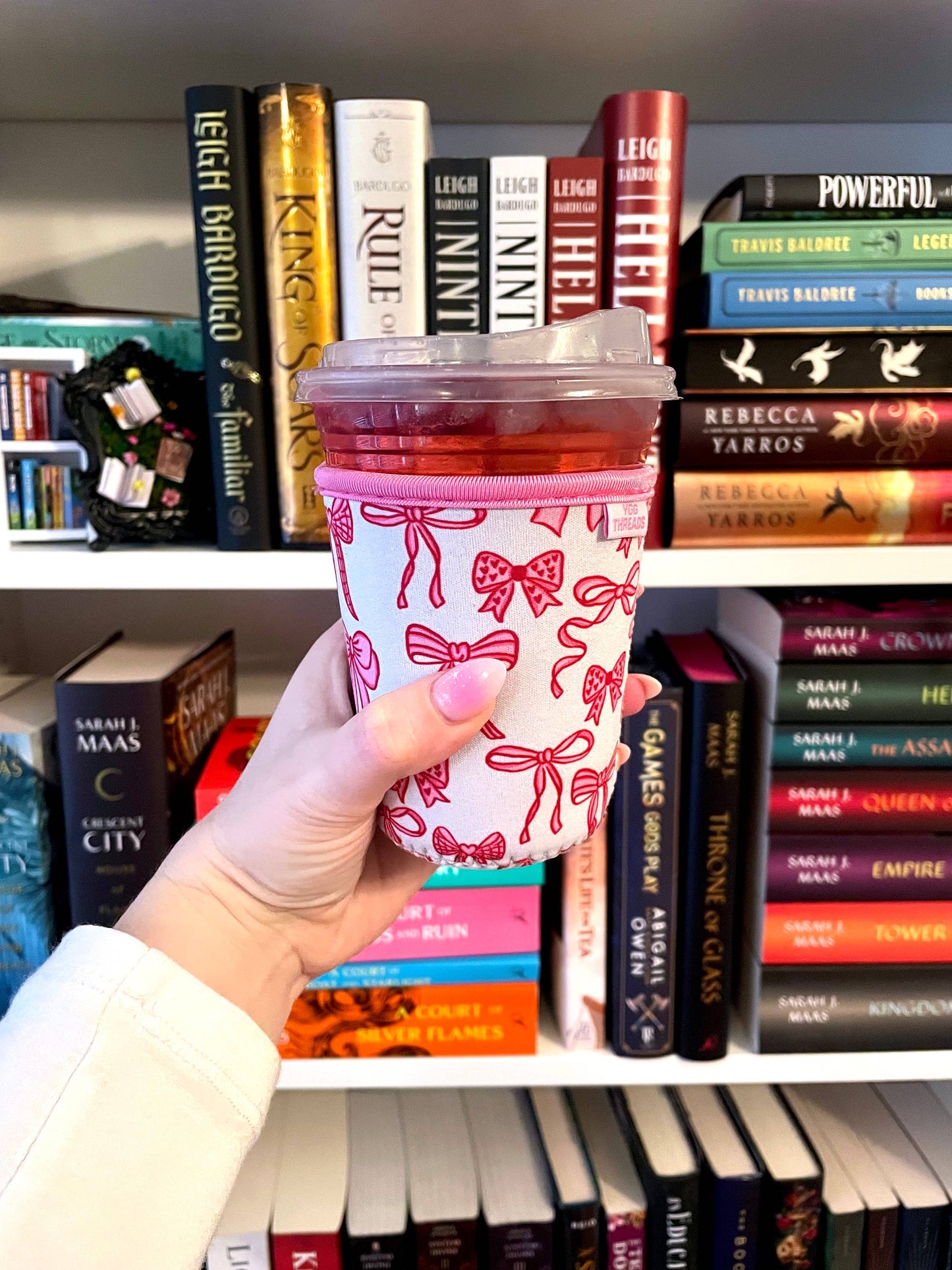 Bow-Tiful Coffee Sleeve πβ - Small