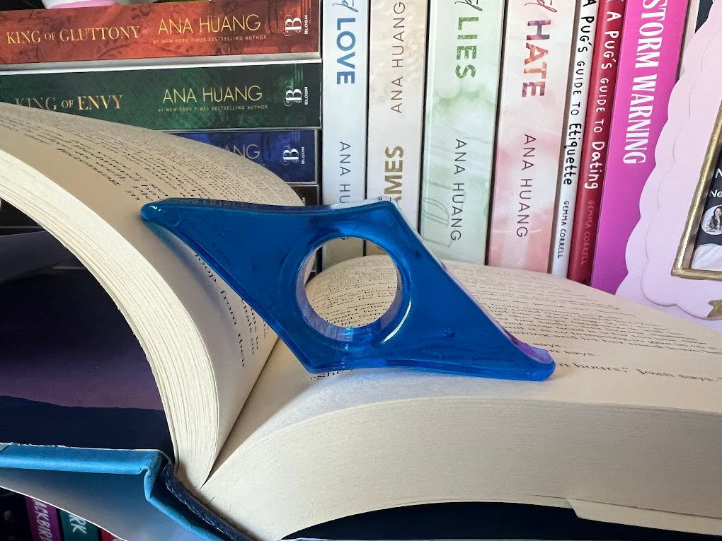 Thumb Page Holder