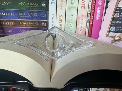 Thumb Page Holder